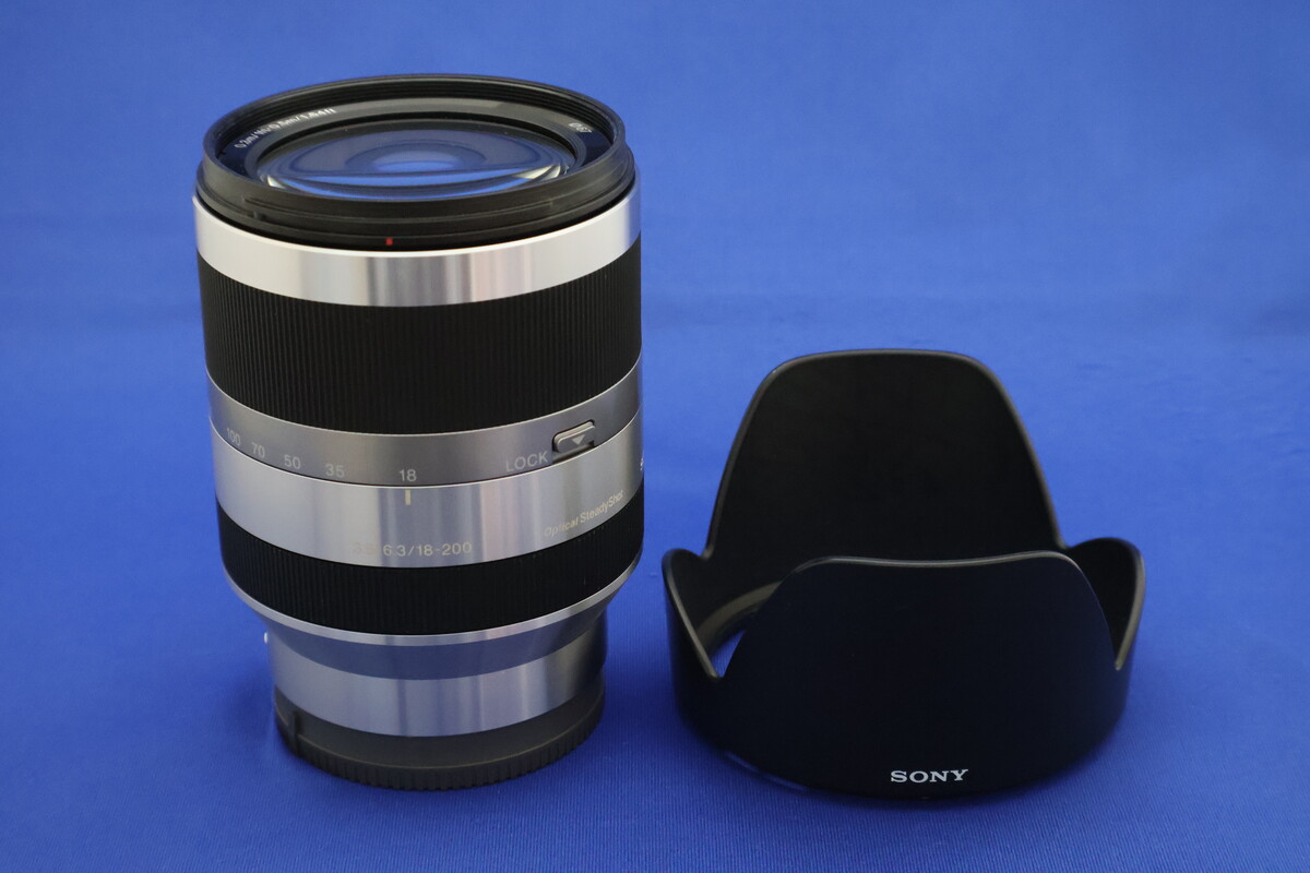 E18-200mm F3.5-6.3 OSS SEL18200 中古価格比較 - 価格.com
