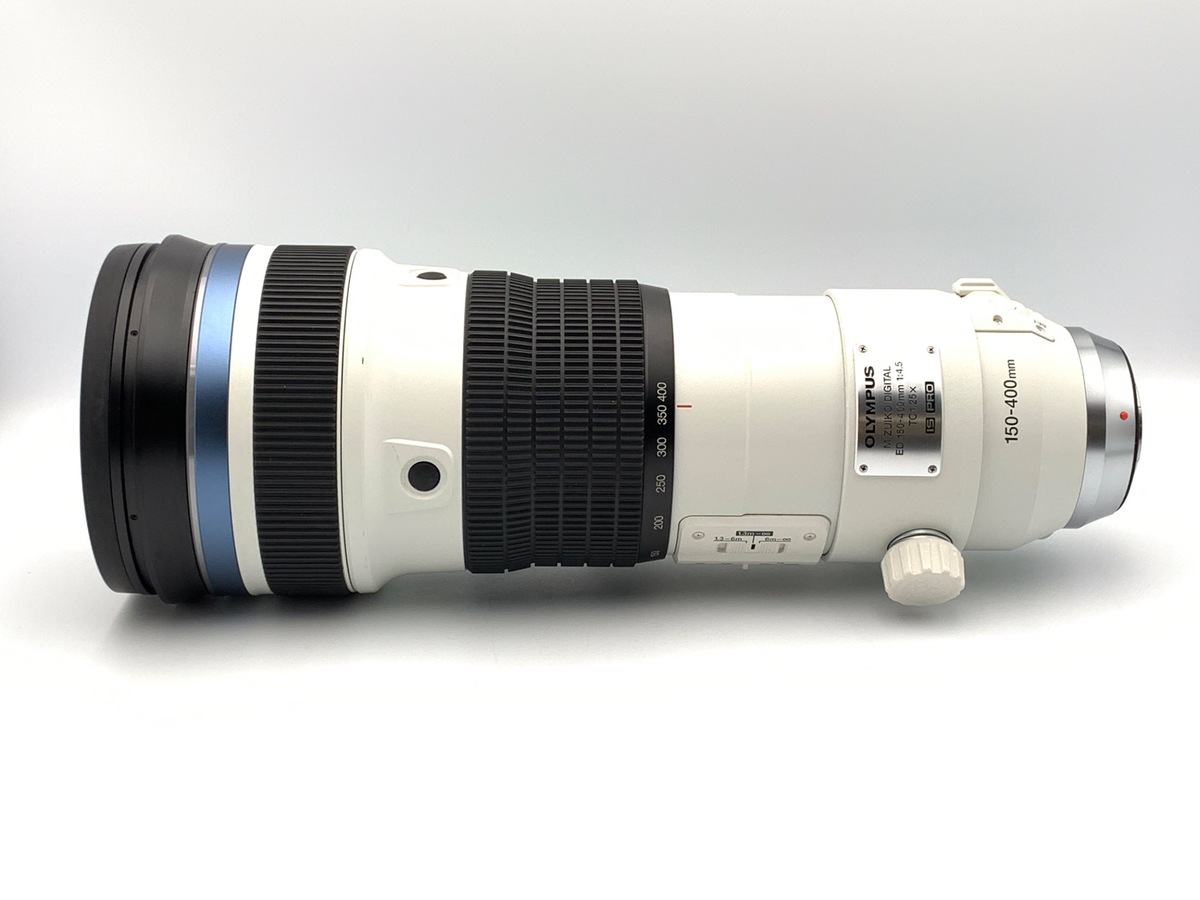 オリンパス ED 150-400mm F4.5 TC1.25x IS PRO M.ZUIKO DIGITAL ED 150-400mm F4.5 TC1.25x IS PRO」と「M.ZUIKO