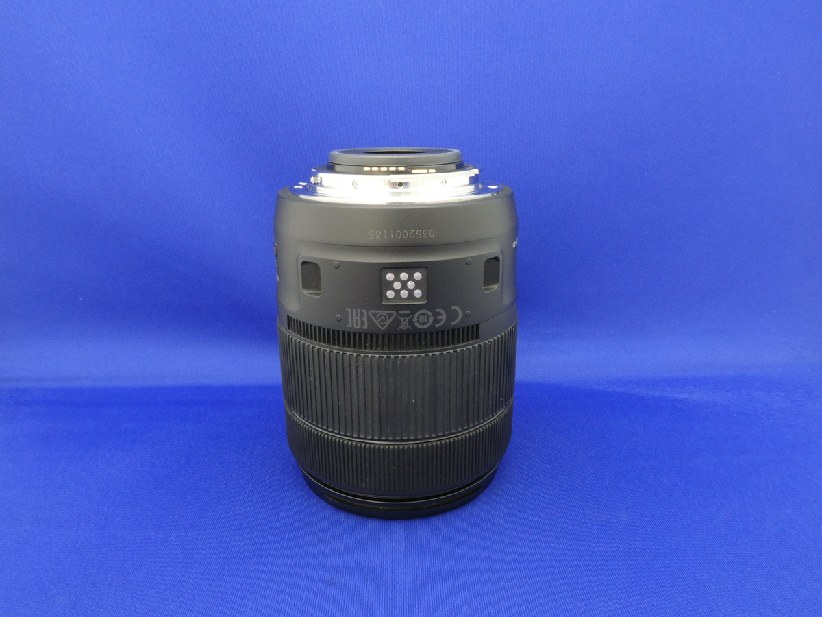 �L���m�� EF-S18-135mm F3.5-5.6 IS USM