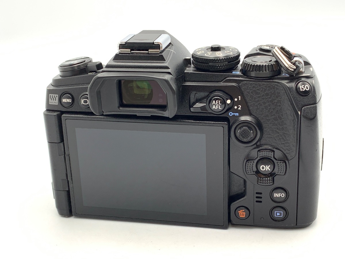 OM-D E-M1 Mark III�y2037����f�z