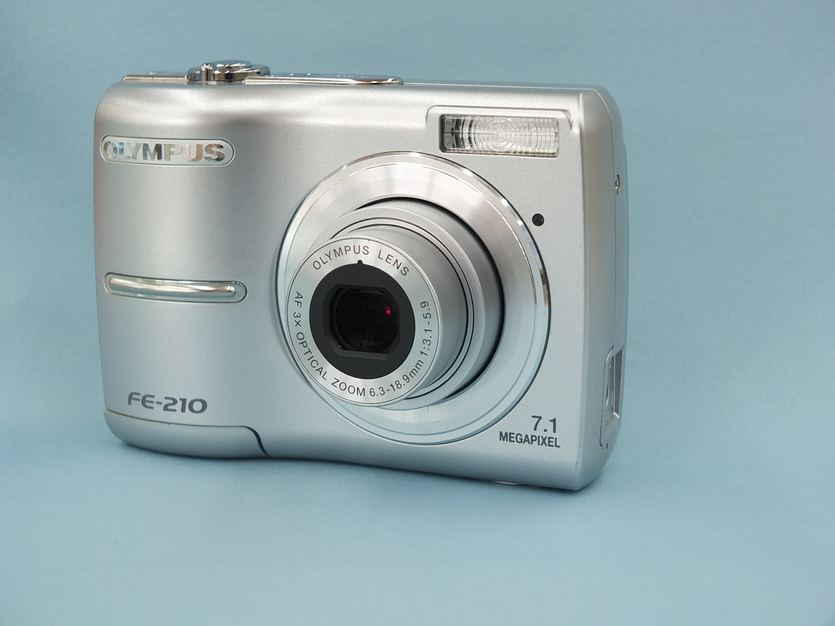 中古：B(並品)】オリンパス CAMEDIA FE-210【710万画素】 | 2449930014165