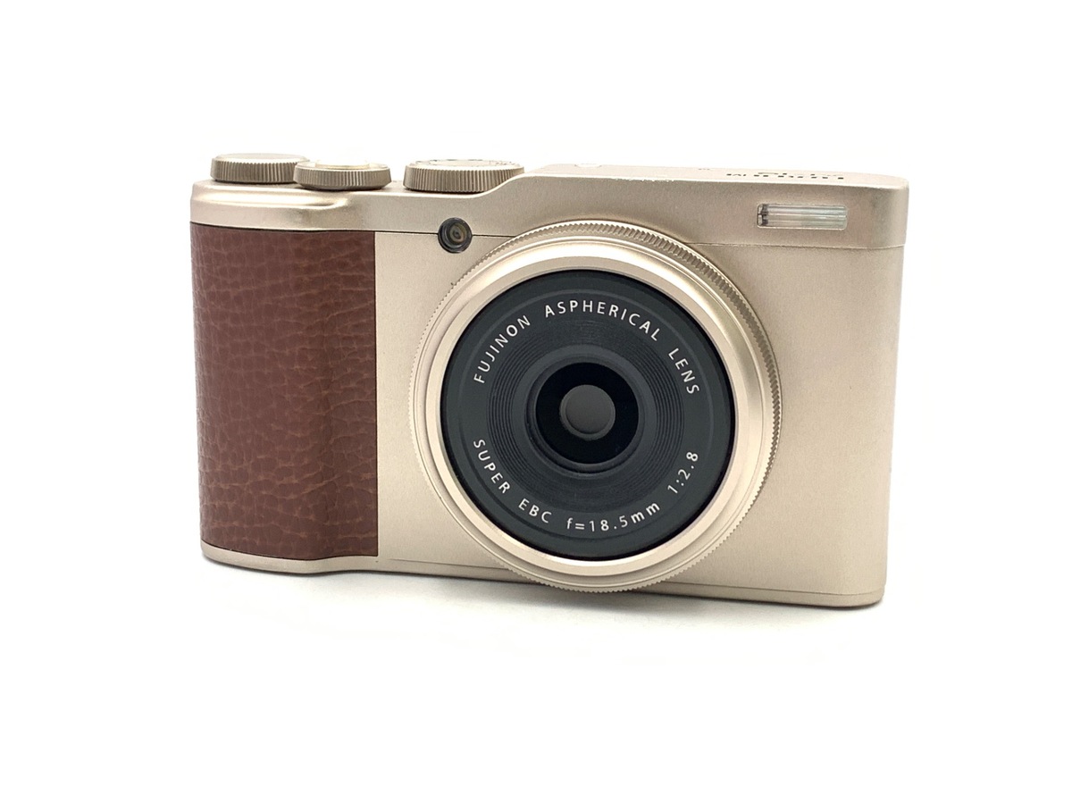 デジタルカメラ FUJIFILM FINEPIX REAL 3D W3 81JhG83W+kL._UF1000,1000_QL80_.jpg