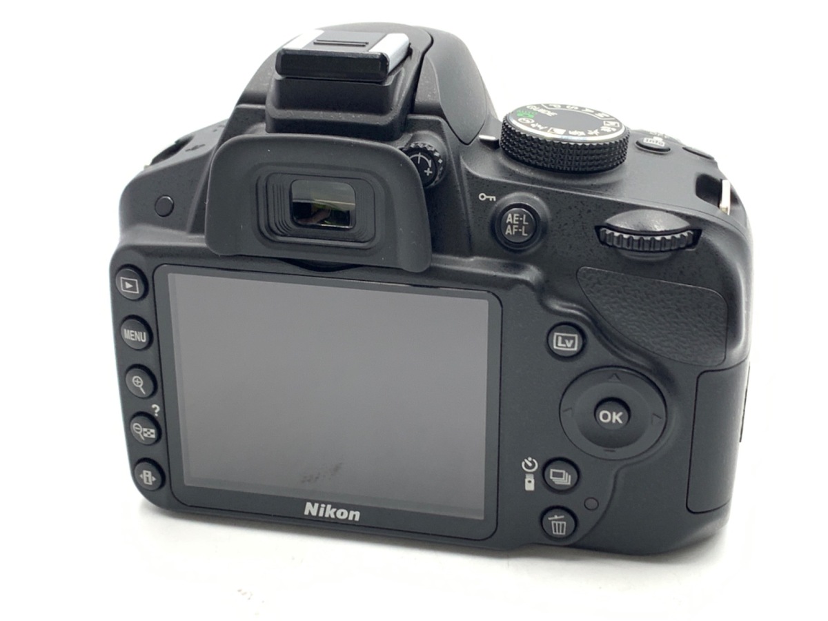 ★撮影枚数2,695枚・外観美品★ ニコン D3200 ボディ #19247 Amazon | Nikon デジタル一眼レフカメラ D3200 ボディー