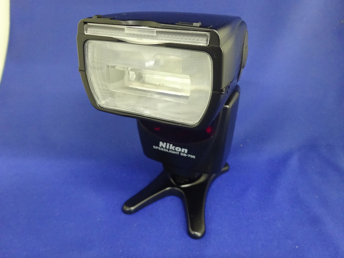 �j�R�� �X�s�[�h���C�g SB-700