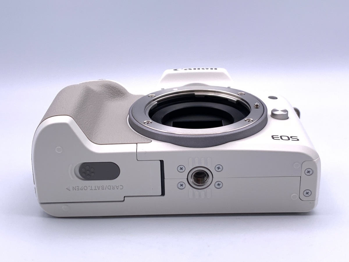EOS Kiss M2 ���ި �ܲāy2410����f�z