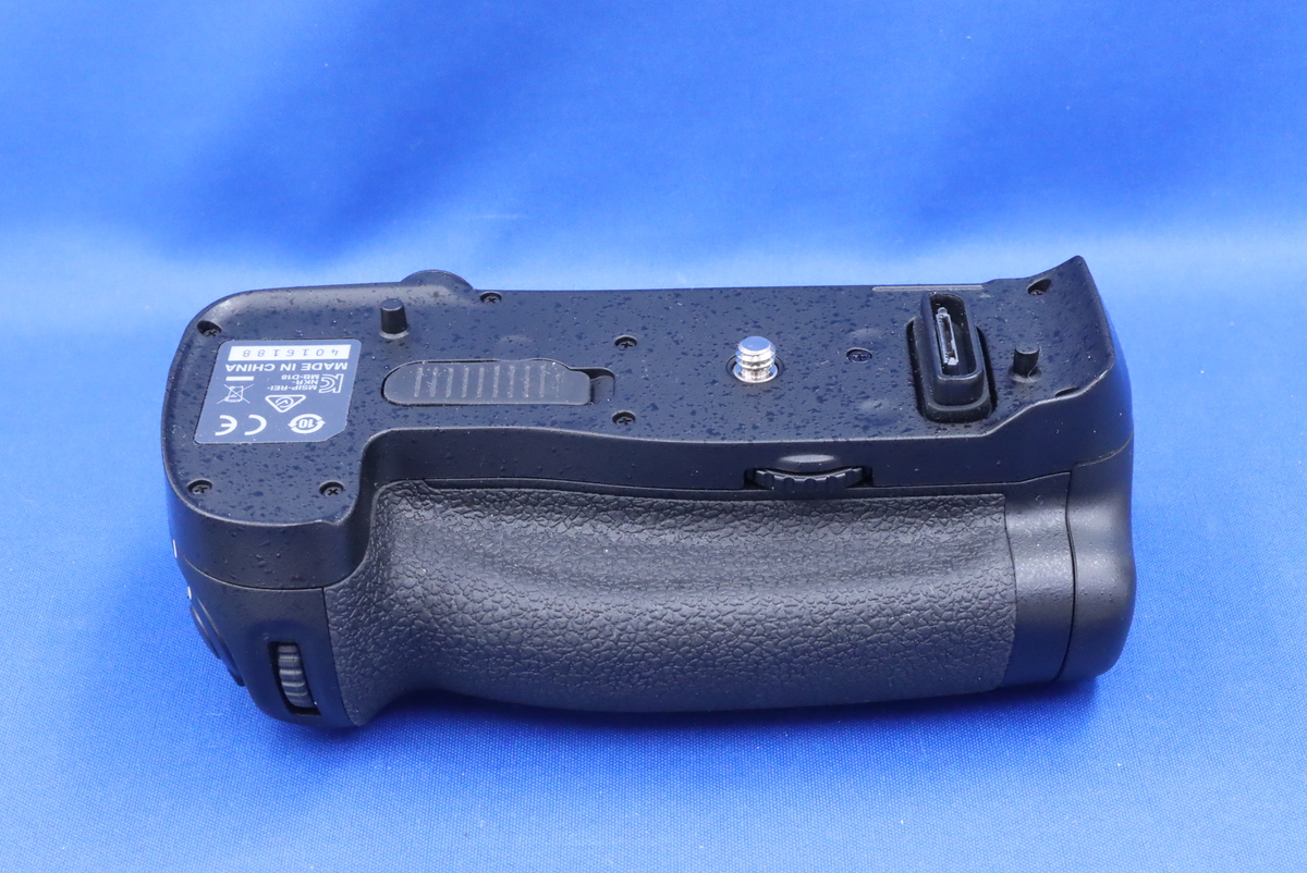 中古】ニコン マルチパワーバッテリーパック MB-D18 在庫一覧｜カメラ
