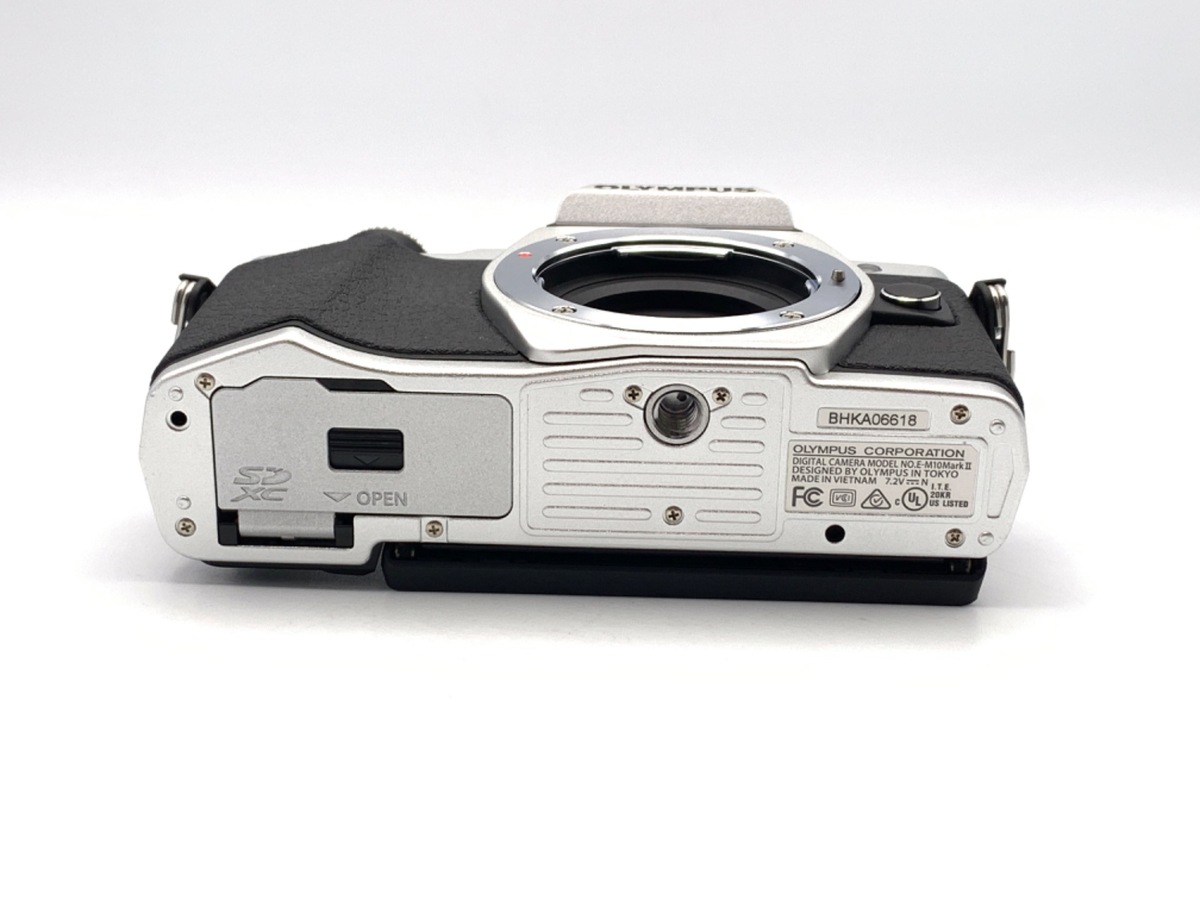 中古：A(美品)】オリンパス OM-D E-M10 MarkII ボディ シルバー