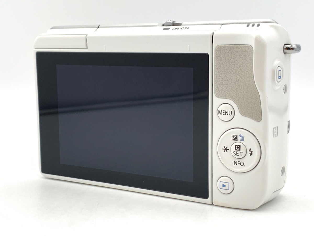 EOS M10 ボディ ホワイト【1800万画素】