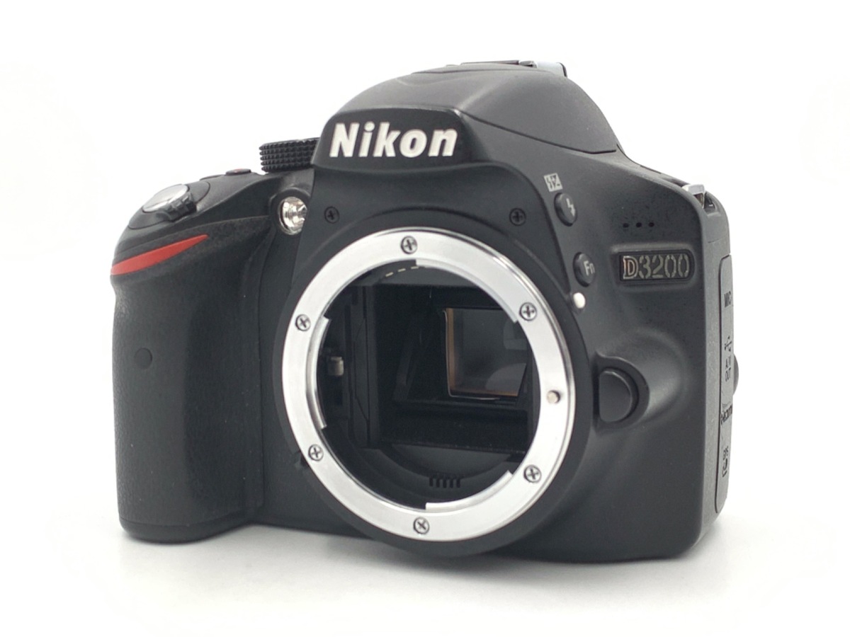 最終価格 Nikon D7200 一眼レフカメラ 18-140mmレンズ付き 価格.com - ニコン D7200 18-140 VR レンズキット 価格比較