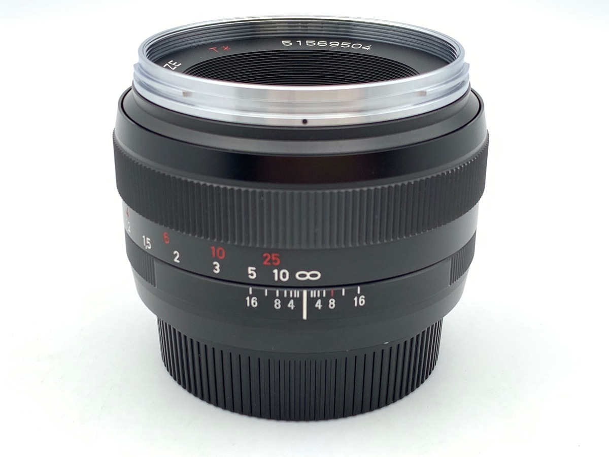 ���Ű T* 50/1.4 ZE