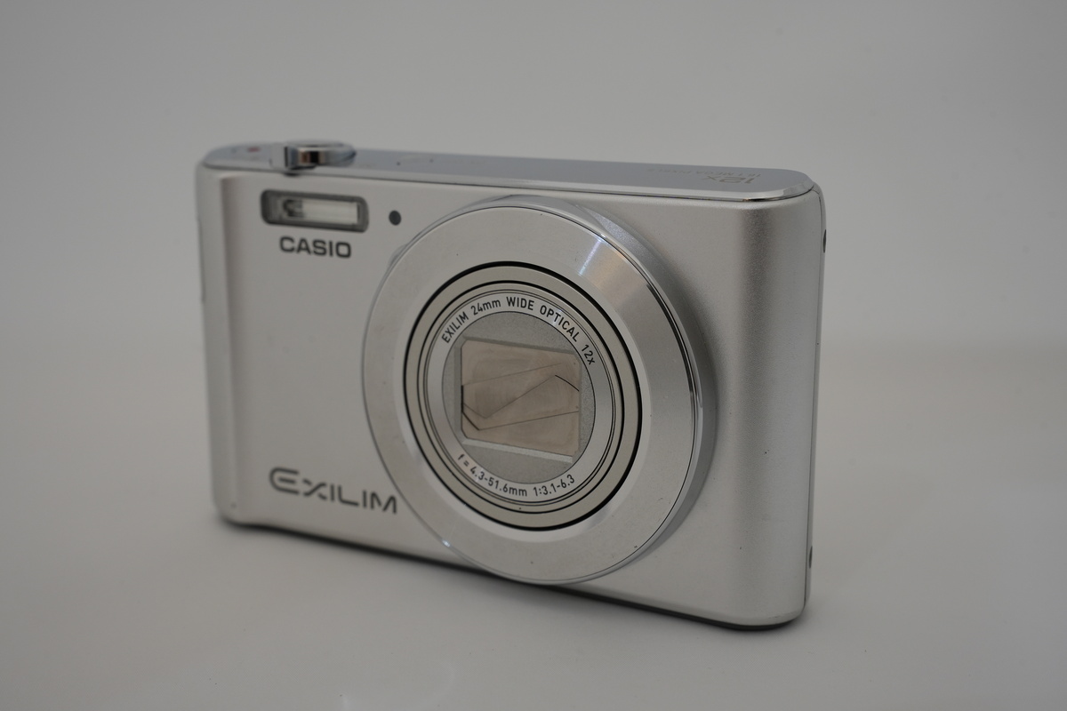 中古デジタルカメラ CASIO 製品一覧 - 価格.com