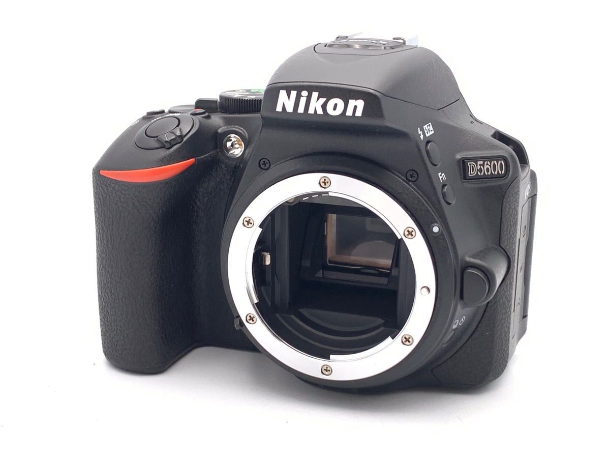 Nikon D5600（中古品） ニコン 中古 1年保証 美品 Nikon D5600 ダブルズームキット