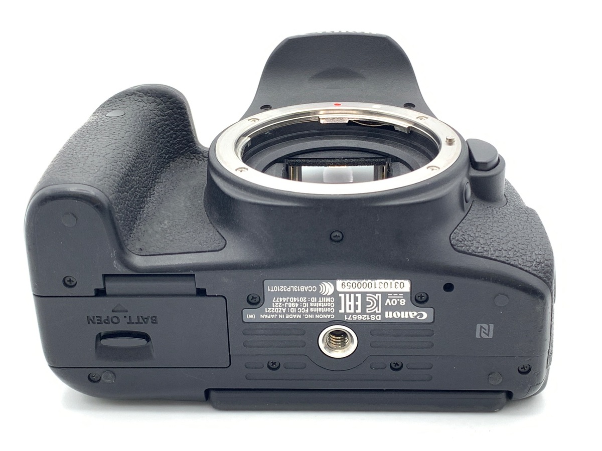 EOS Kiss X8i ボディ【2420万画素】