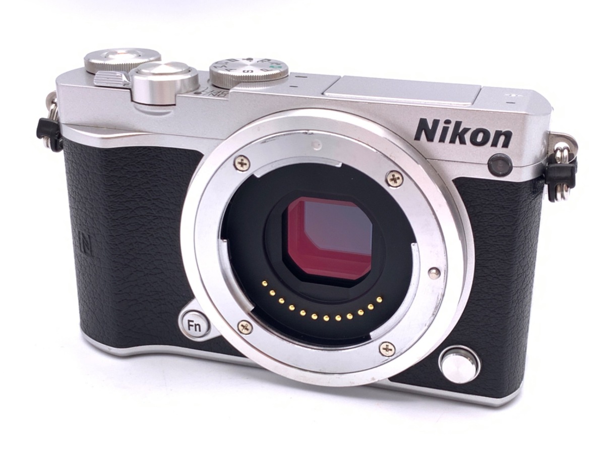 価格.com - ニコン Nikon 1 J1 標準ズームレンズキット