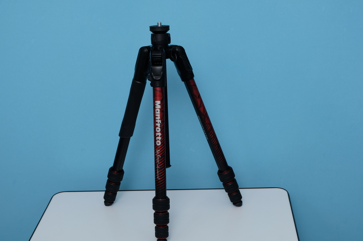 中古】マンフロット MKBFRTA4RD-BH befreeアドバンス アルミニウムT