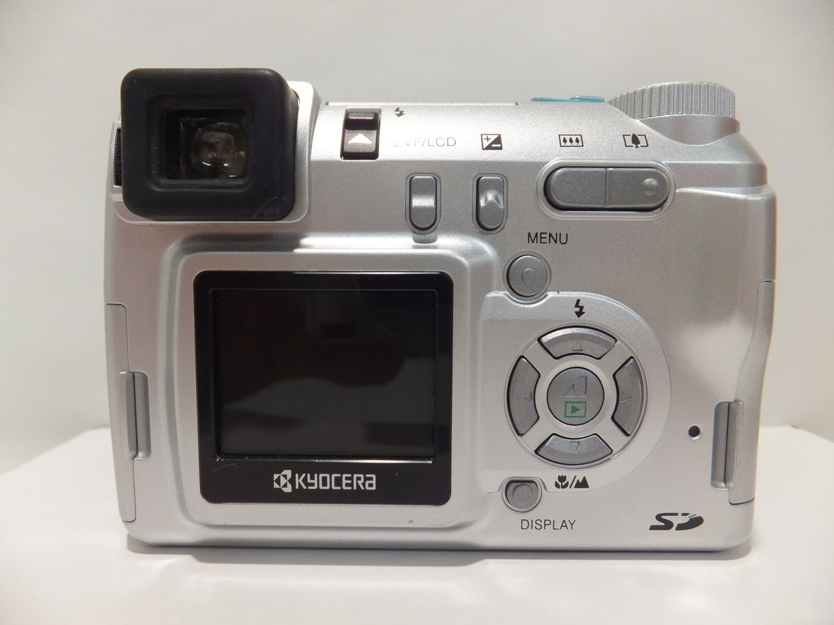 中古：B(並品)】京セラ（KYOCERA）Finecam M400R【400万画素 