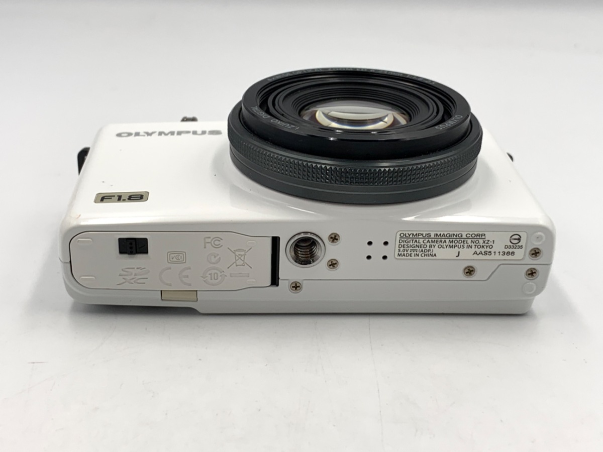 XZ-1 ホワイト【1000万画素】