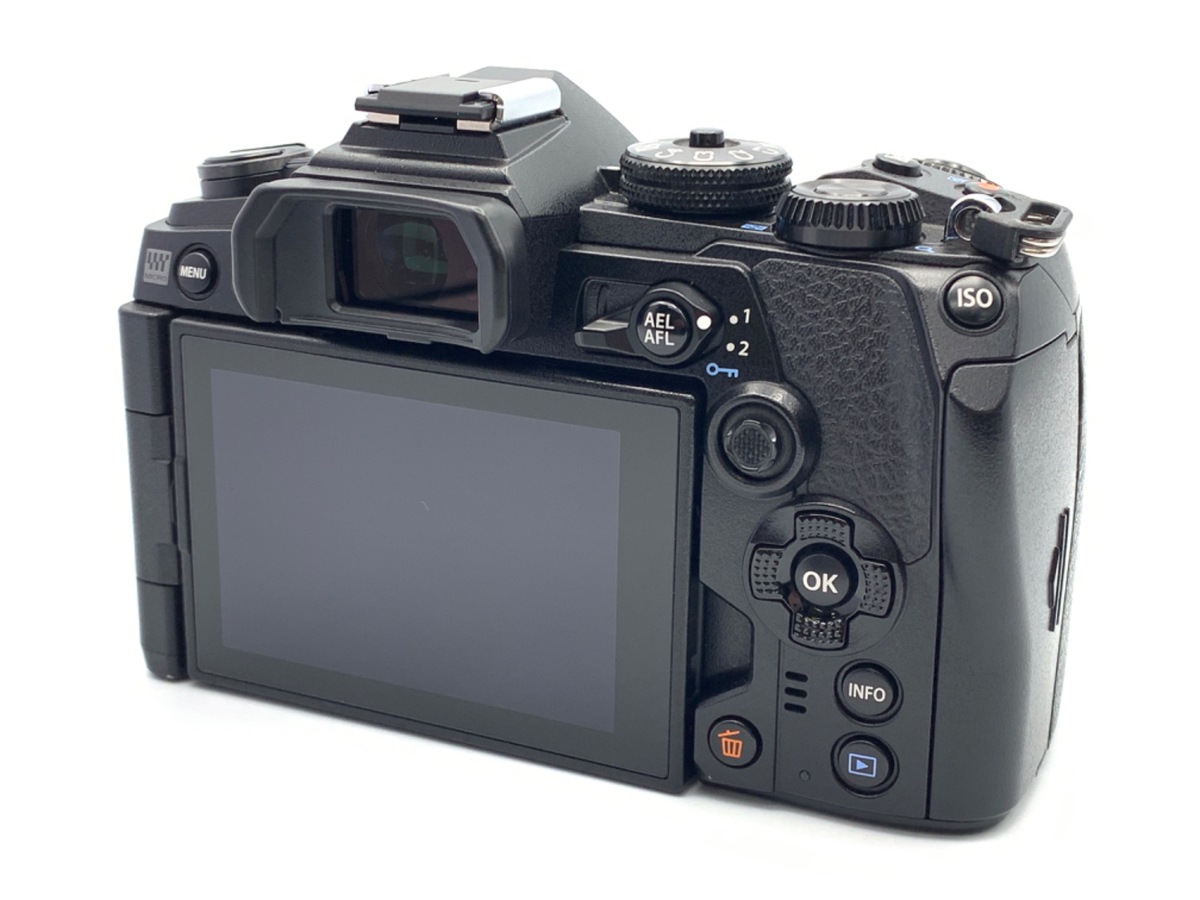 OM-D E-M1 Mark III�y2037����f�z