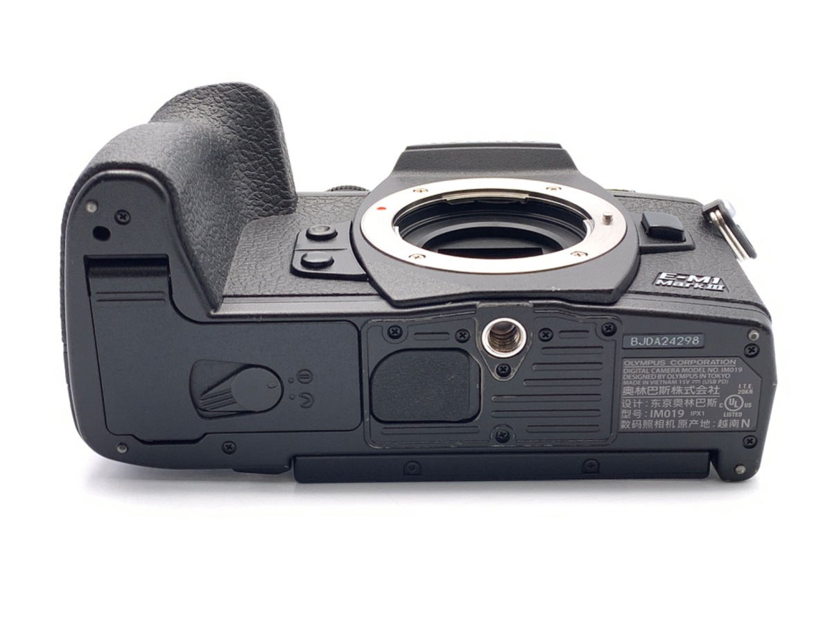 OM-D E-M1 Mark III�y2037����f�z