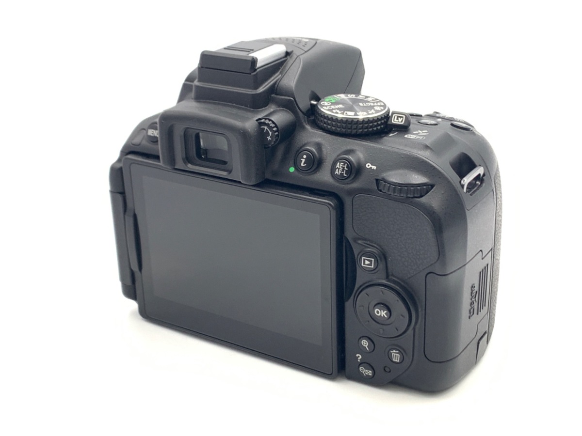 �j�R�� D5300 �{�f�B �u���b�N