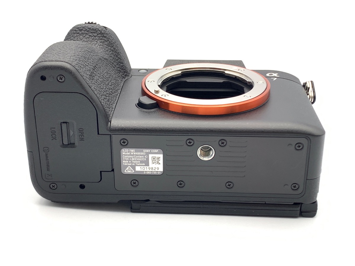 ��7 V ���ި [ILCE-7M5]