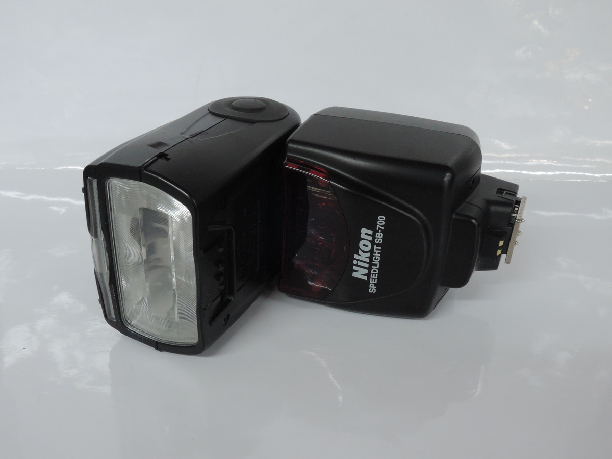 SB-700 スピードライト