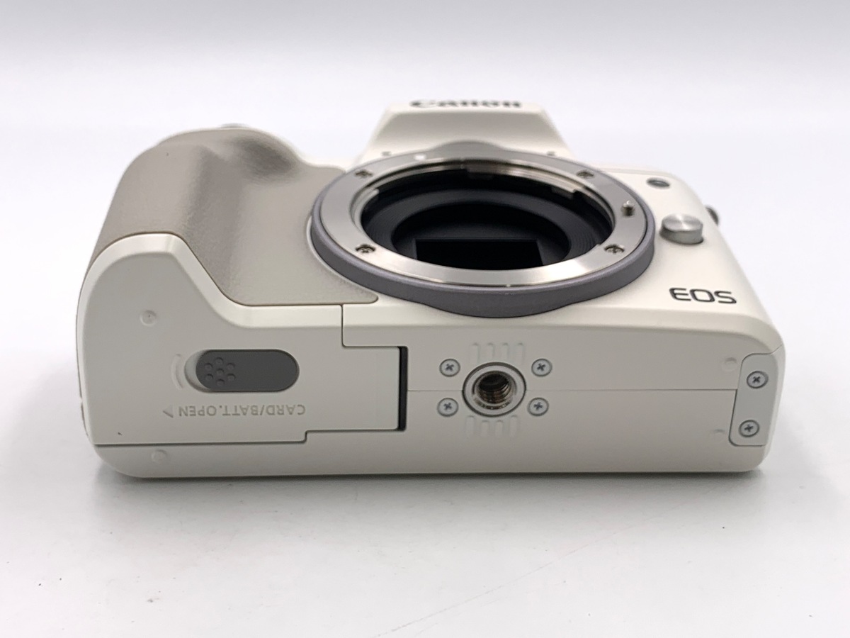 キヤノン EOS Kiss M2 ボディ ホワイト