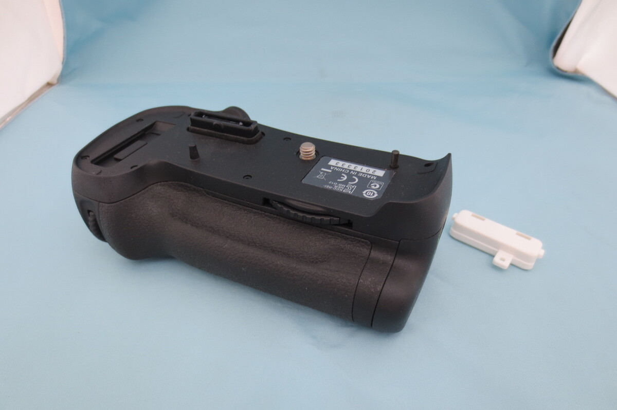 中古】ニコン マルチパワーバッテリーパック MB-D12 在庫一覧｜カメラ