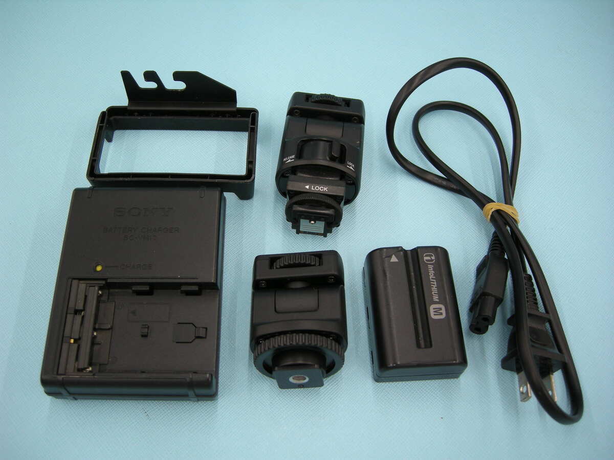 中古：B(並品)】ソニー クリップオンLCDモニター CLM-V55 | 2483870066600