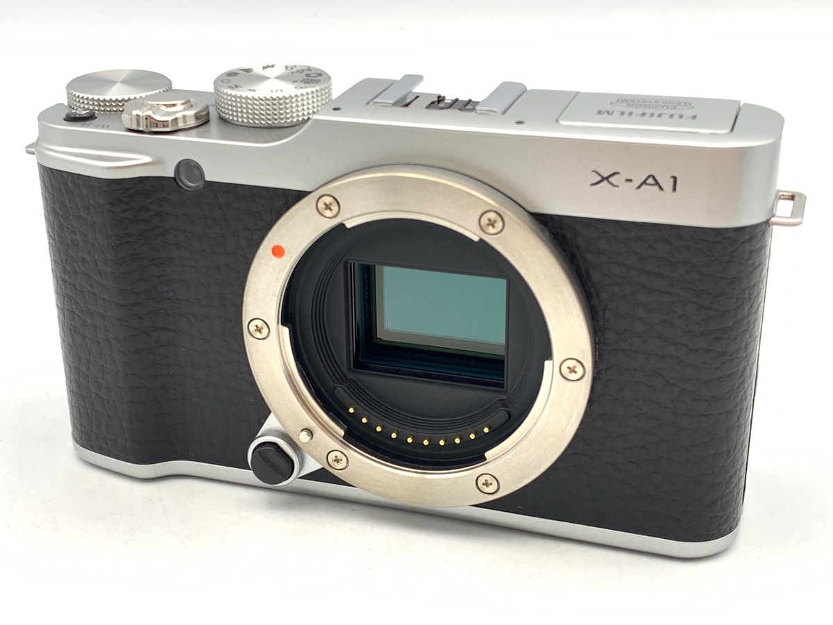 FUJIFILM X-A1 シルバー 富士フイルム FUJIFILM X-A1 ダブルズームレンズキット [シルバー