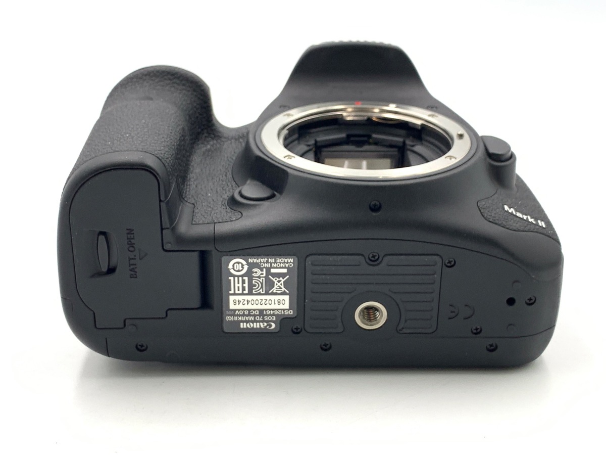 �L���m�� EOS 7D MarkII �{�f�B
