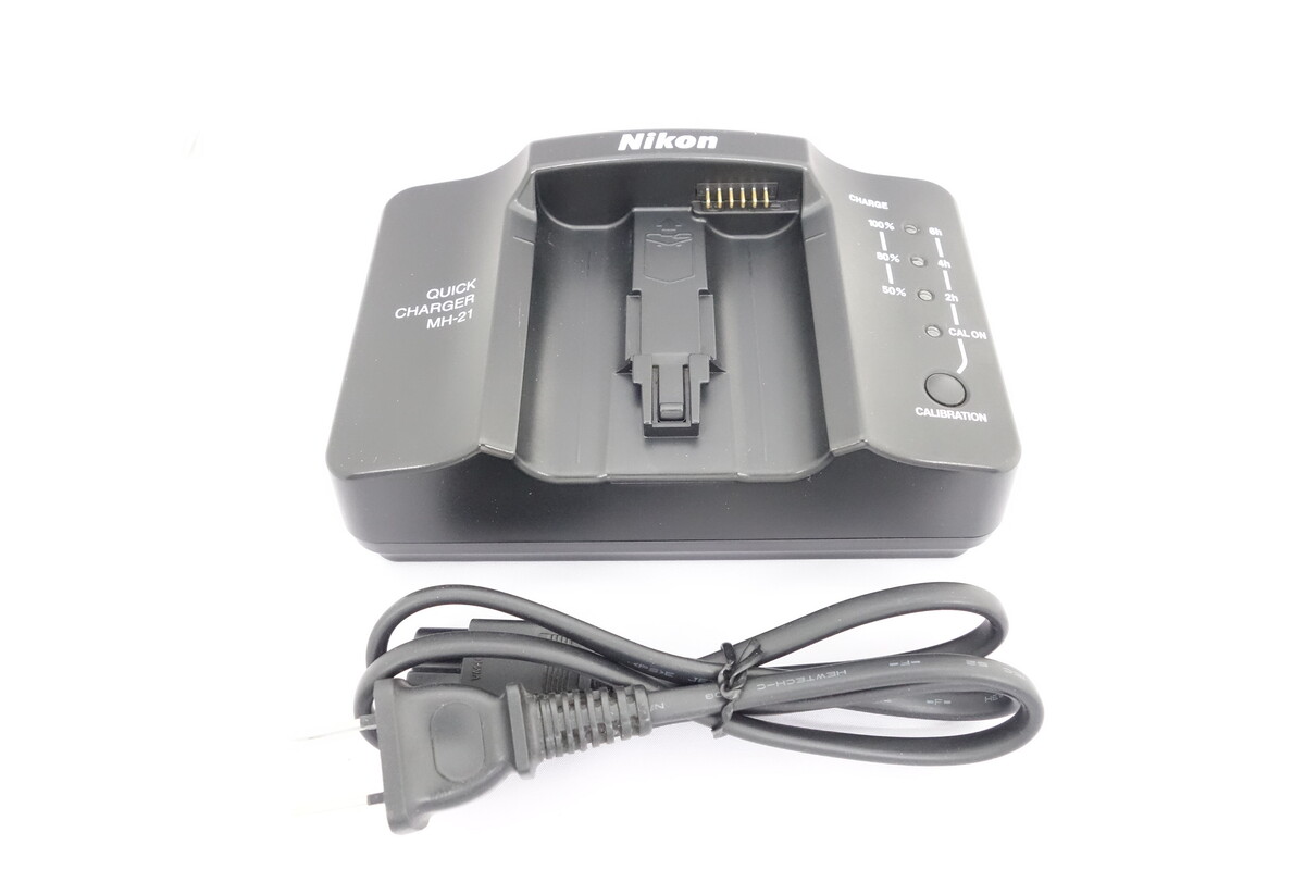 Nikon バッテリーチャージャー MH-21