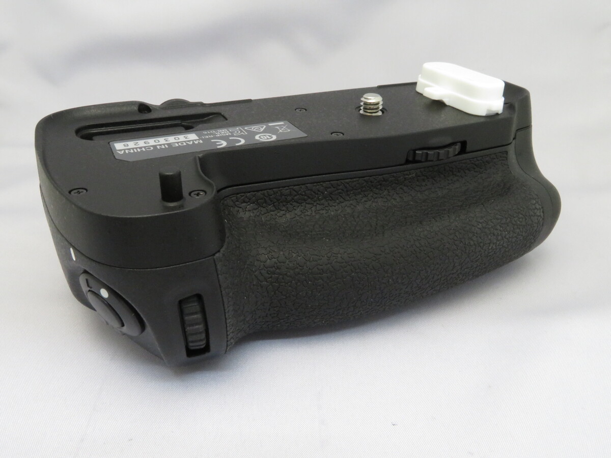 中古】ニコン マルチパワーバッテリーパック MB-D16 在庫一覧｜カメラ
