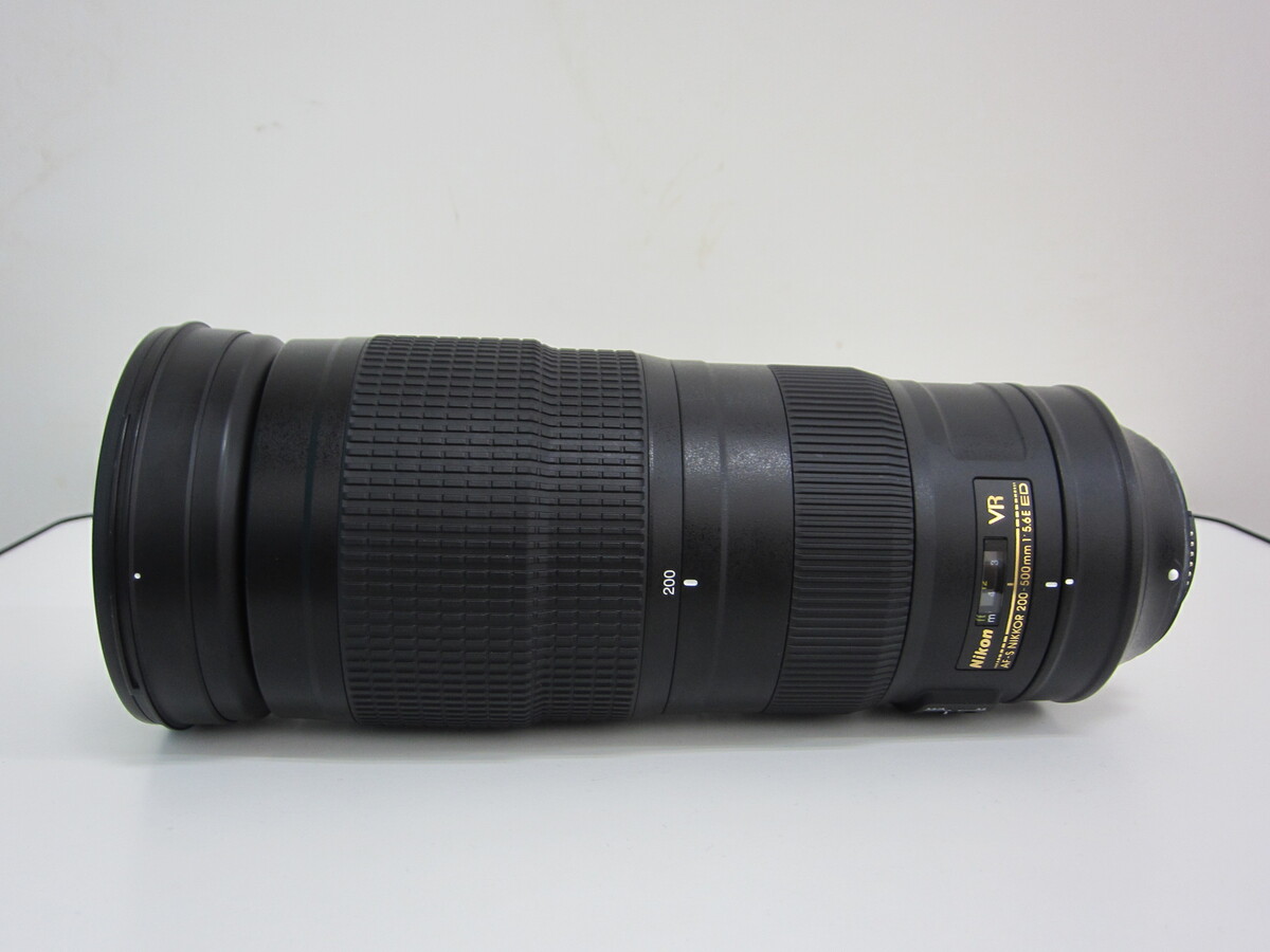AF-S NIKKOR 200-500mm f/5.6E ED VR 中古価格比較 - 価格.com