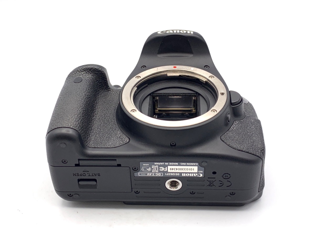 �L���m�� EOS Kiss X6i �{�f�B
