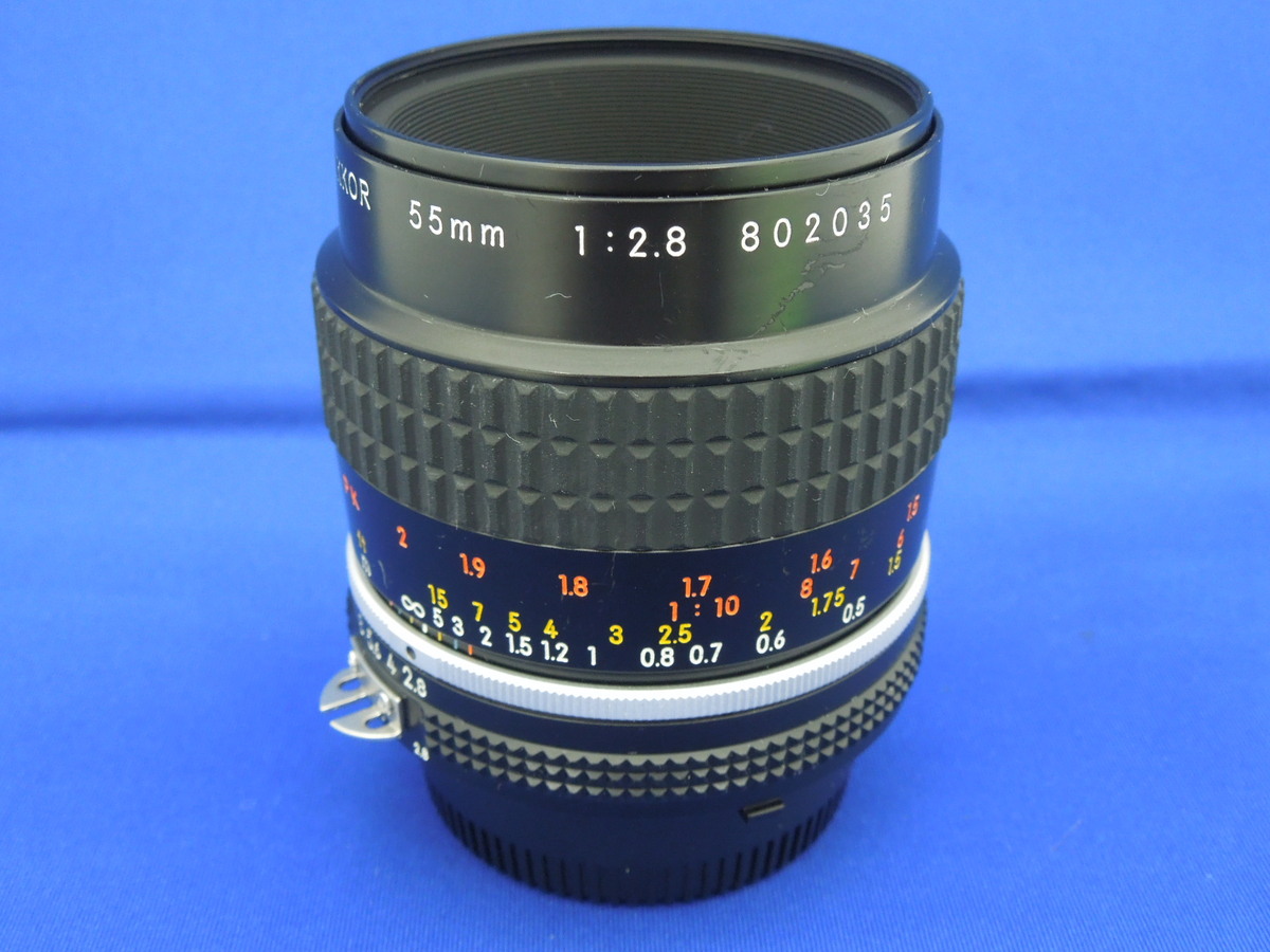 ニコン Ai Micro-Nikkor 55mm F2.8S