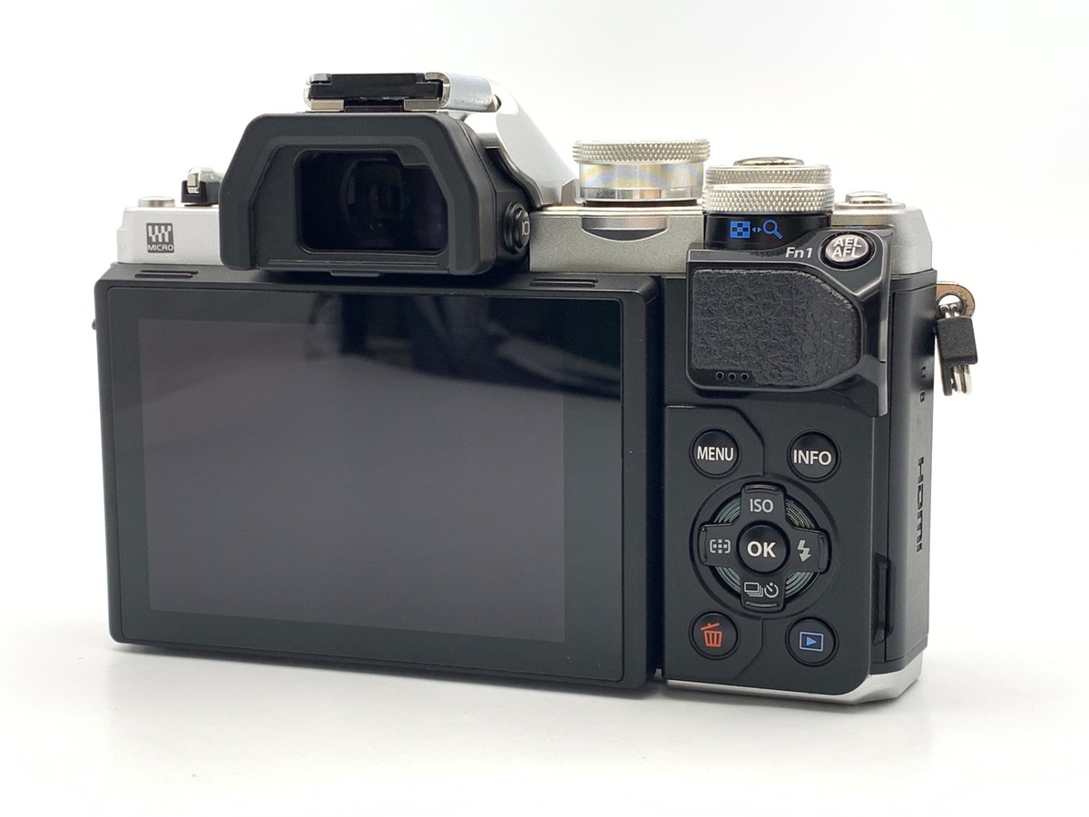 OM-D E-M10 Mark III ボディ シルバー【1605万画素】