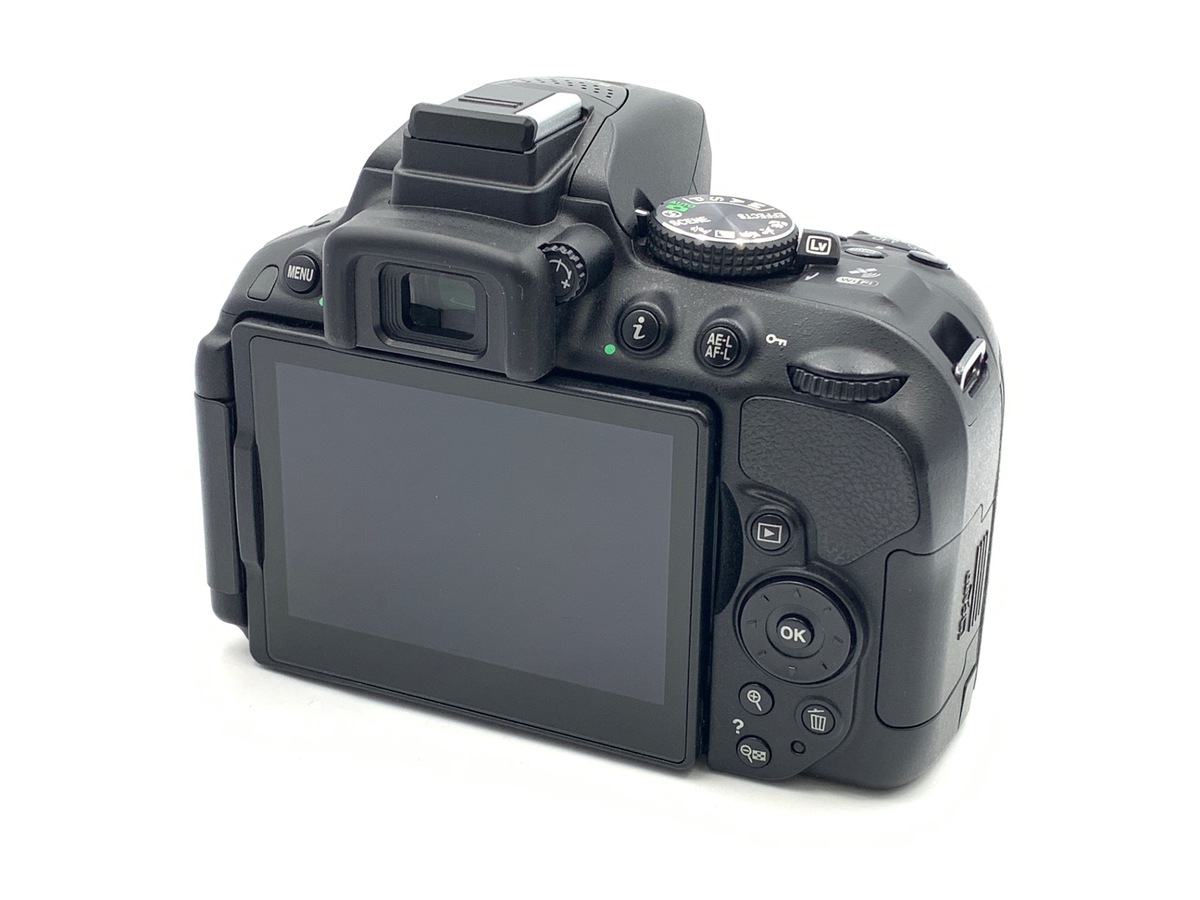 �j�R�� D5300 �{�f�B �u���b�N