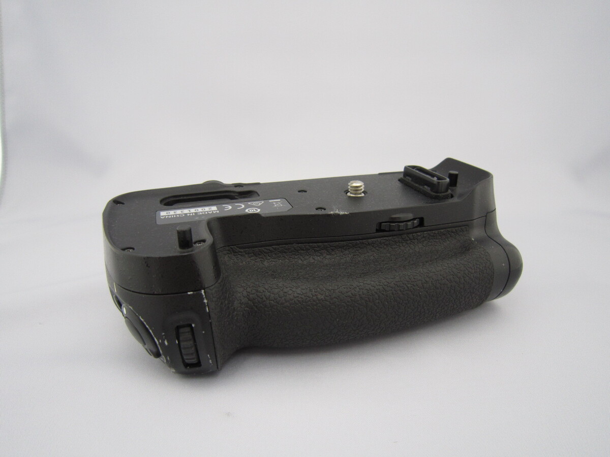 中古】ニコン マルチパワーバッテリーパック MB-D17 在庫一覧｜カメラ