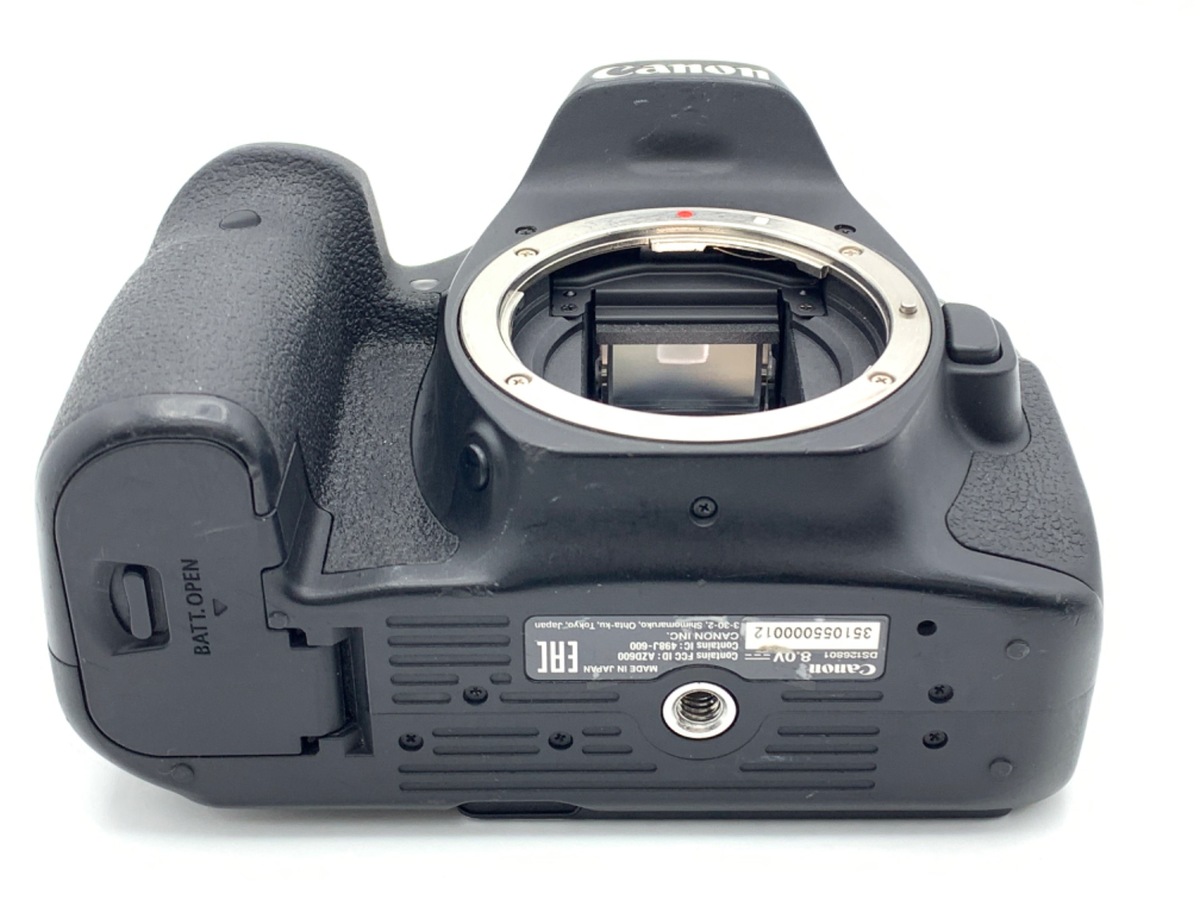 �L���m�� EOS 90D �{�f�B