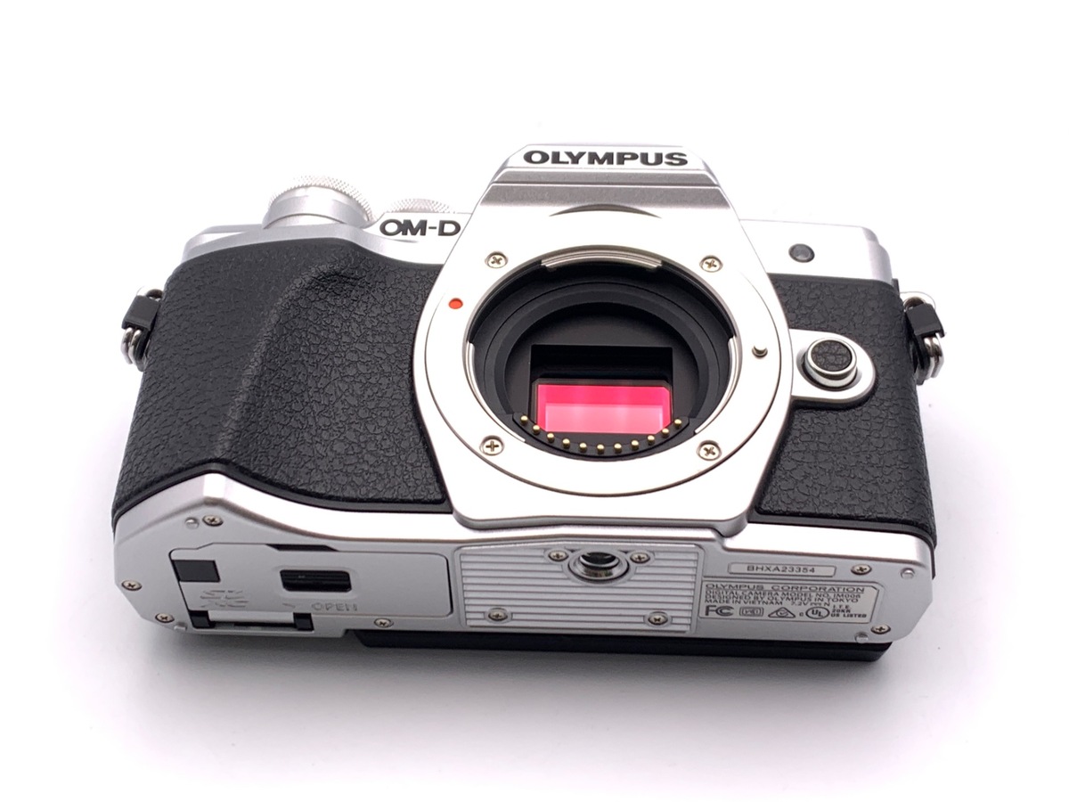 OM-D E-M10 Mark III ボディ シルバー【1605万画素】