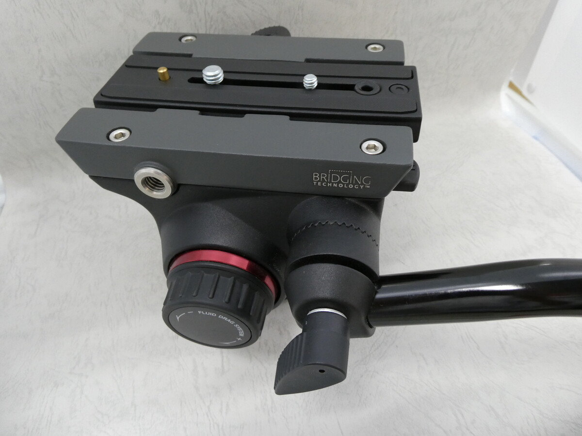 中古】マンフロット MVH502AH プロフルードビデオ雲台 フラットベース