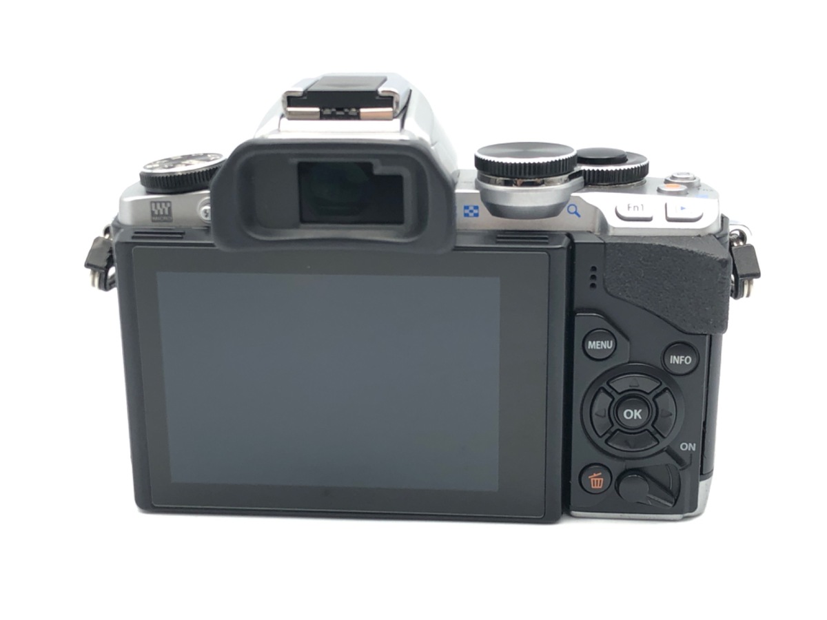 中古：B(並品)】オリンパス OM-D E-M10 ボディ シルバー