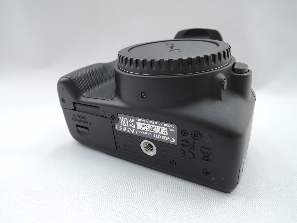 EOS kiss X7 ボディ【1800万画素】