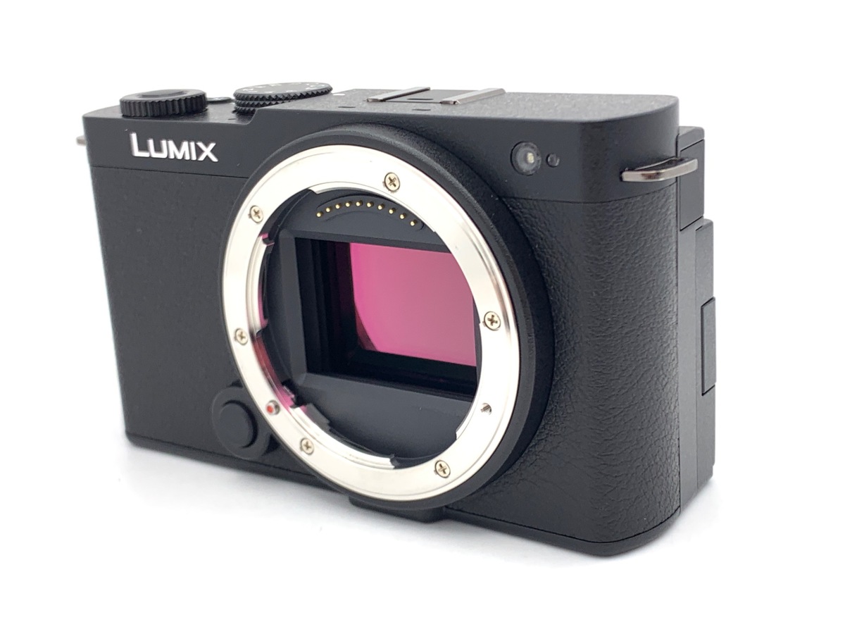 LUMIX DC-S9 ボディ未開封 Panasonic（パナソニック） ミラーレスカメラ LUMIX S9 ボディ DC-S9