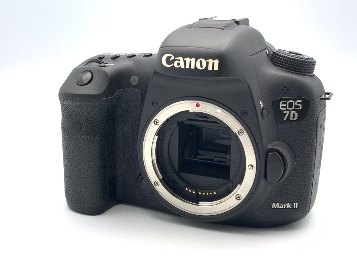 �L���m�� EOS 7D MarkII �{�f�B
