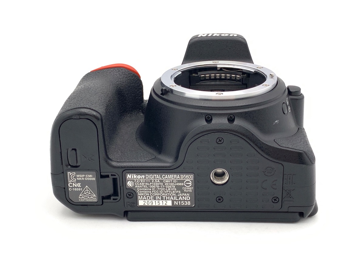 D5600 ボディ【2416万画素】