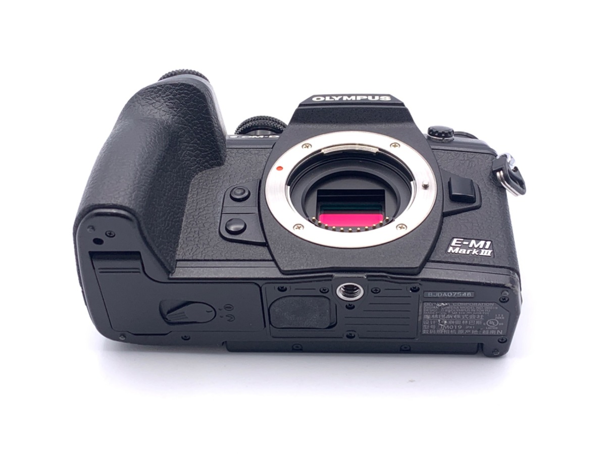 OM-D E-M1 Mark III�y2037����f�z