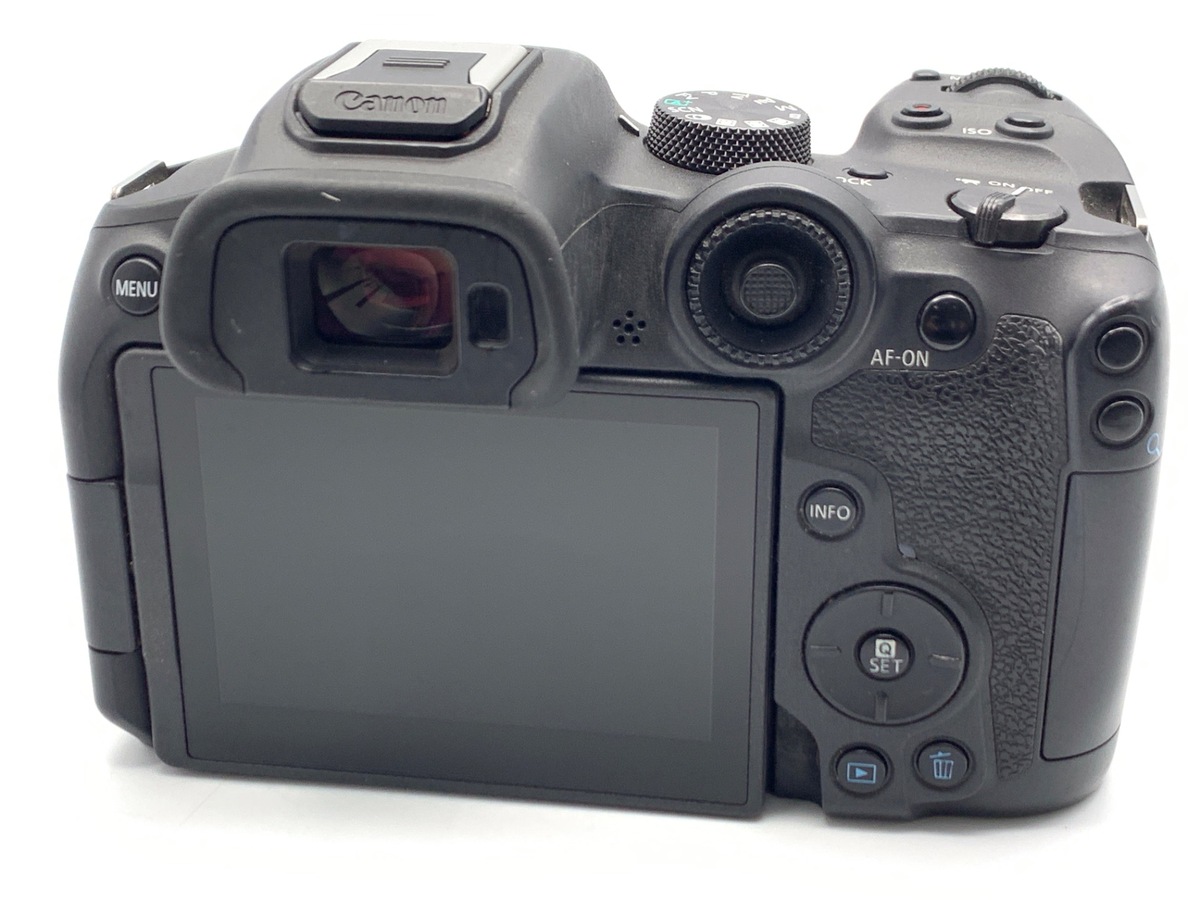 EOS R7 �{�f�B