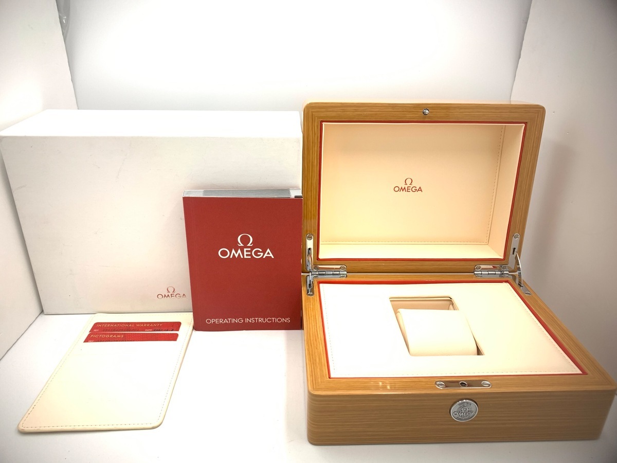 オメガ(OMEGA) スピードマスター 57 ブラック 331.10.42.51.01.001 ステンレススティール